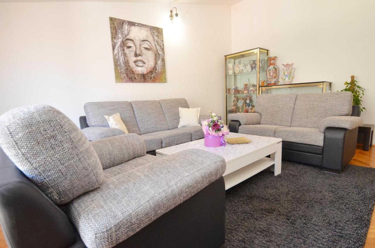 Apartments Andrija โกตอร์ ภายนอก รูปภาพ