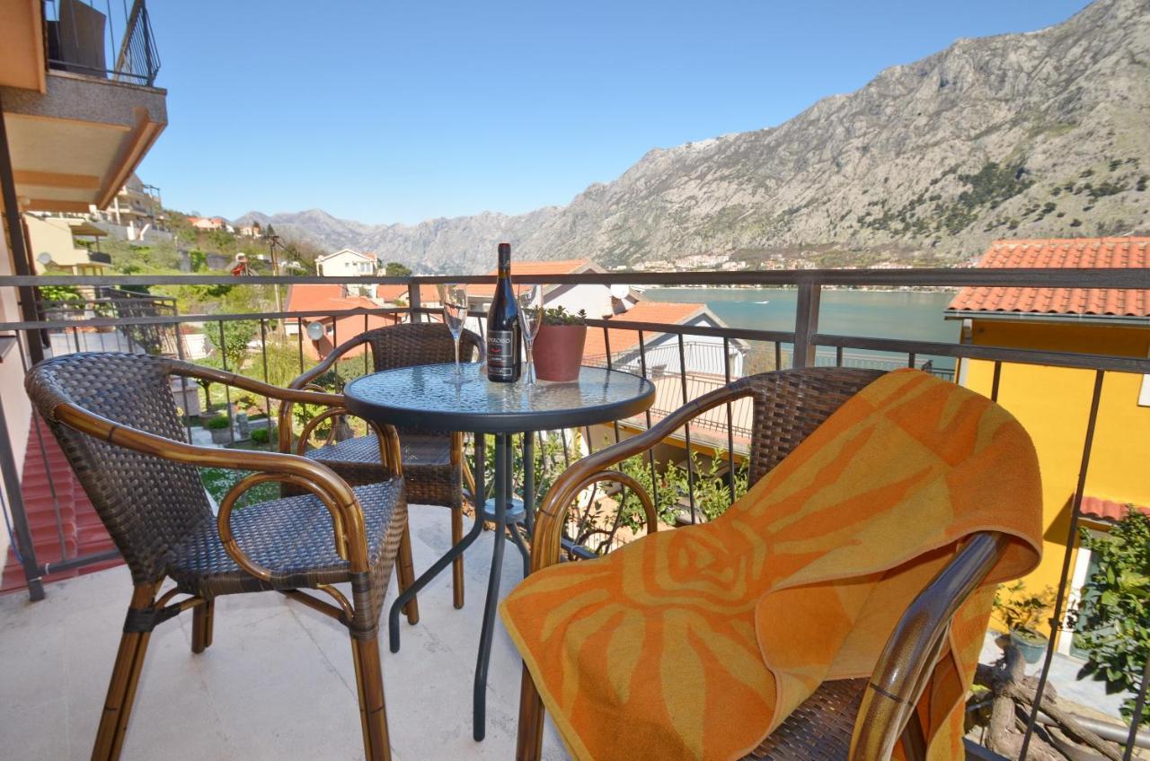 Apartments Andrija โกตอร์ ภายนอก รูปภาพ