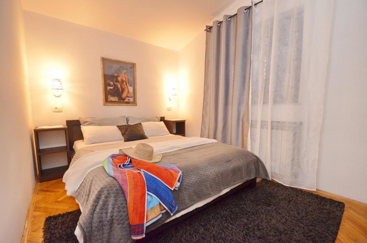 Apartments Andrija โกตอร์ ภายนอก รูปภาพ