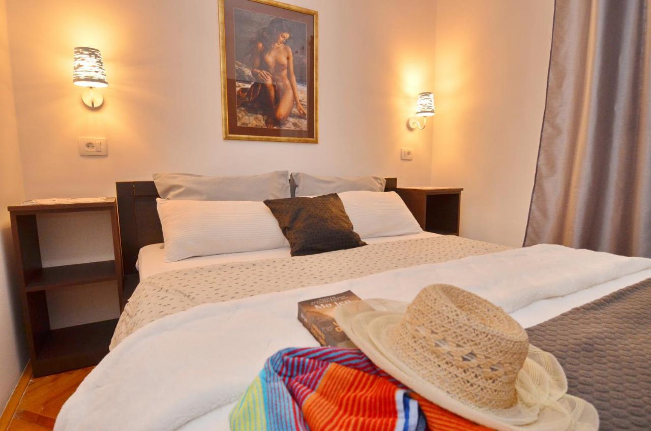 Apartments Andrija โกตอร์ ภายนอก รูปภาพ