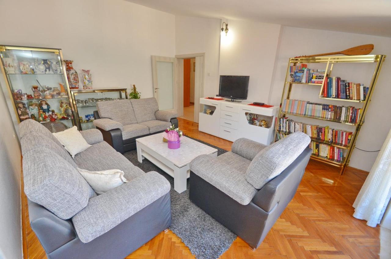 Apartments Andrija โกตอร์ ภายนอก รูปภาพ