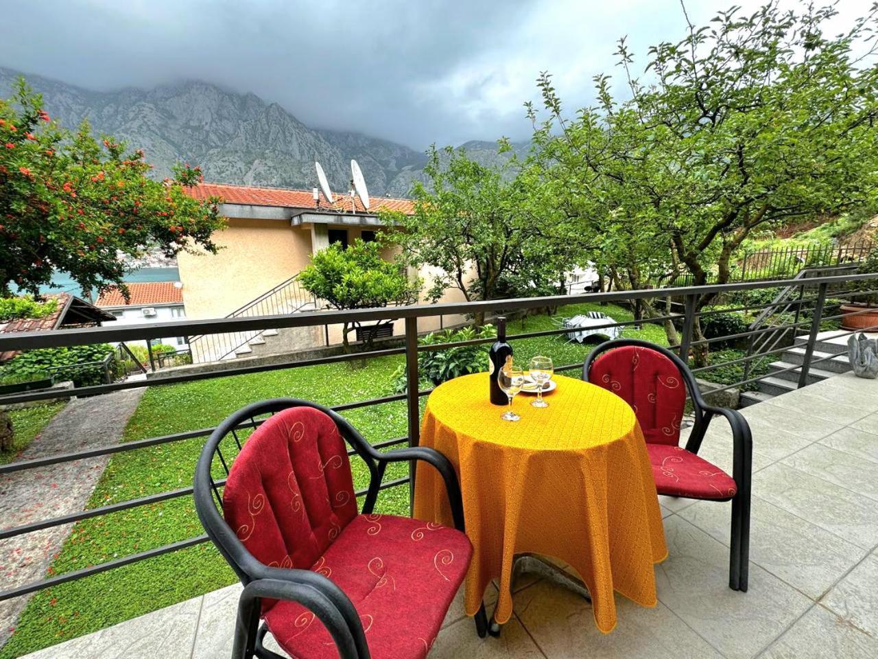 Apartments Andrija โกตอร์ ภายนอก รูปภาพ